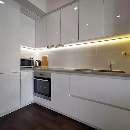 Apartment Center Karigo 6