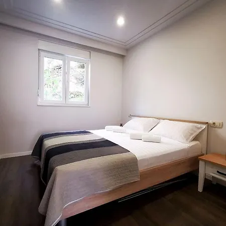 Center Karigo 6 Apartment