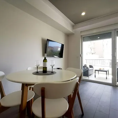 Διαμέρισμα Center Karigo 6 Μακάρσκα