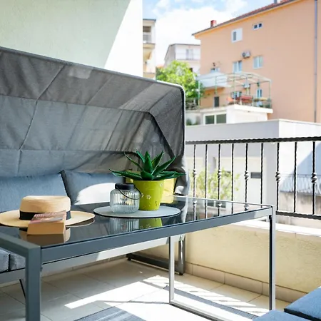 Lägenhet Karigo 6 Luxury Makarska