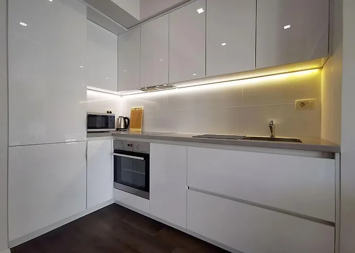 Apartament Center Karigo 6