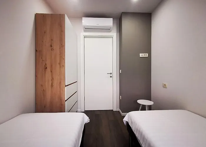 Center Karigo 6 Apartment *